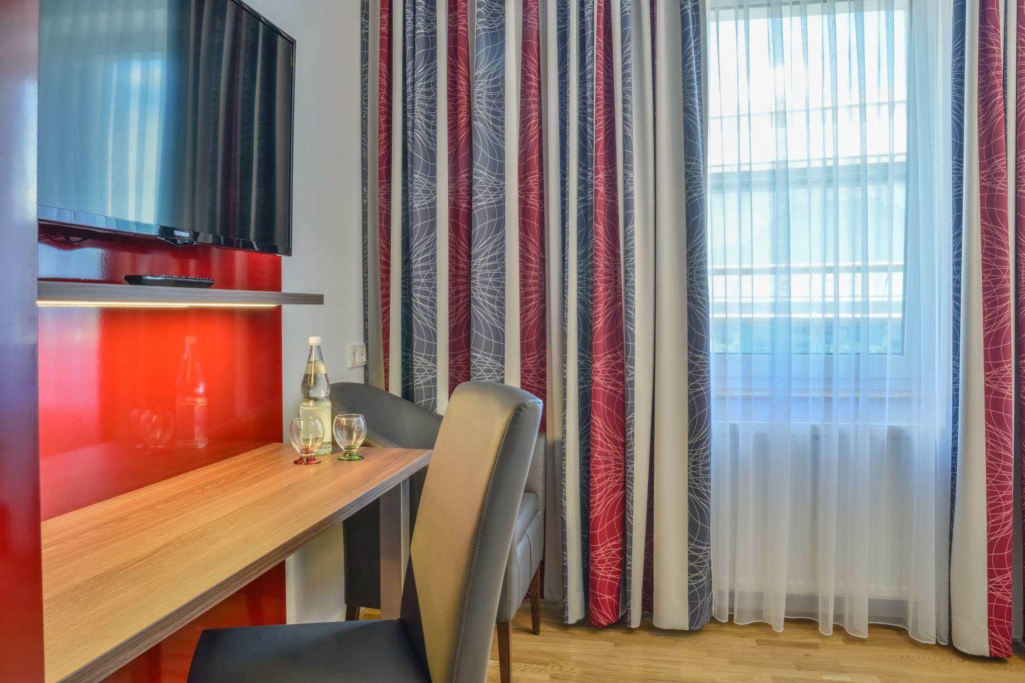 City Hotel Wetzlar Eksteriør bilde